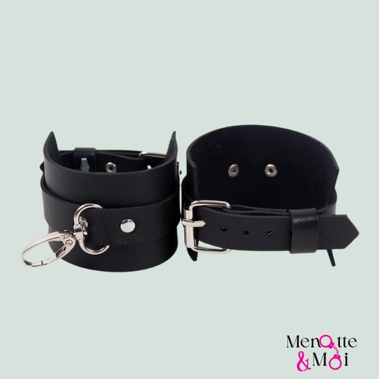 Menottes BDSM ajustables en cuir pour couples